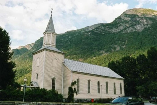 GUDSTENESTE